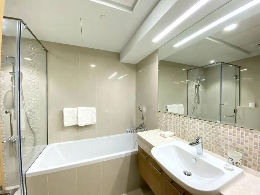 Apartment Lux Bnb Bellevue Tower Burj Khalifa Views Dubai
