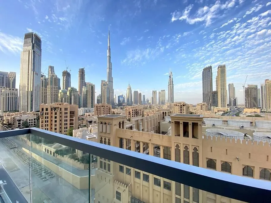 Lux Bnb Bellevue Tower Burj Khalifa Views Dubai United Arab Emirates